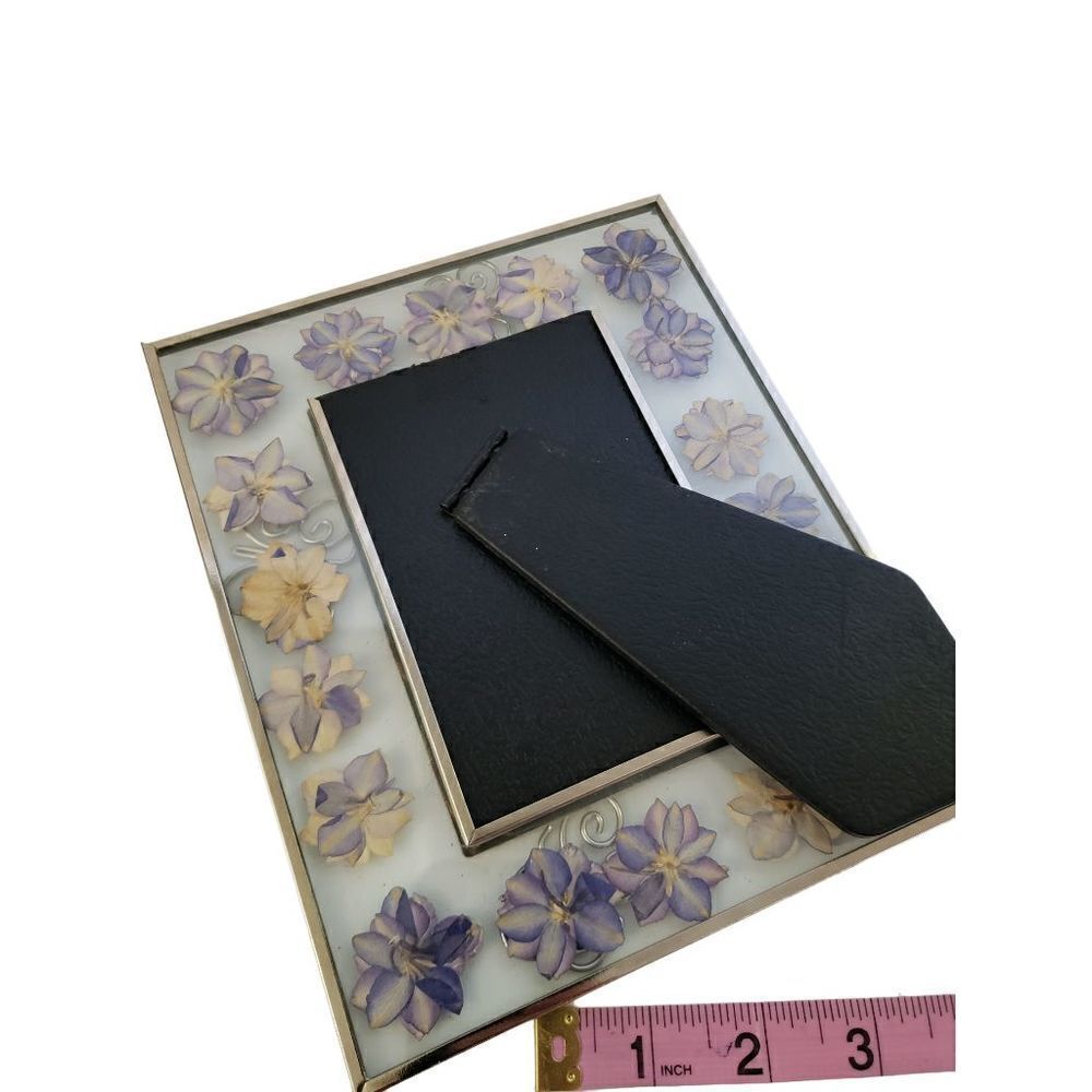 Metal & Glass Picture Frame - Picture 5 of 6